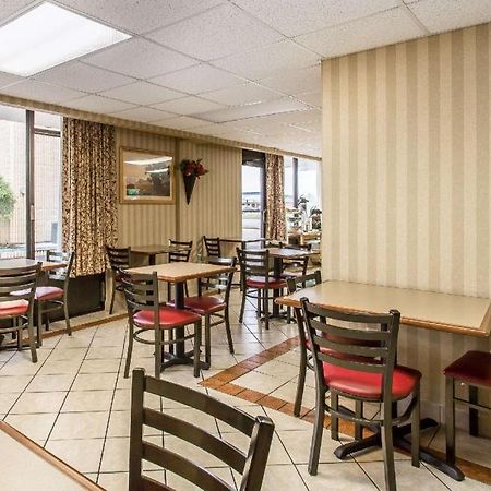 Rodeway Inn Lawton Exterior photo